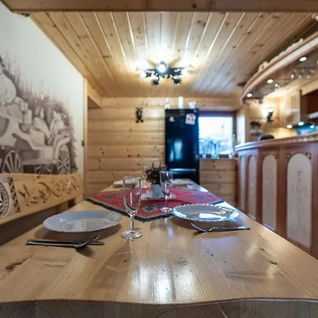 Apartment U Rejniorza